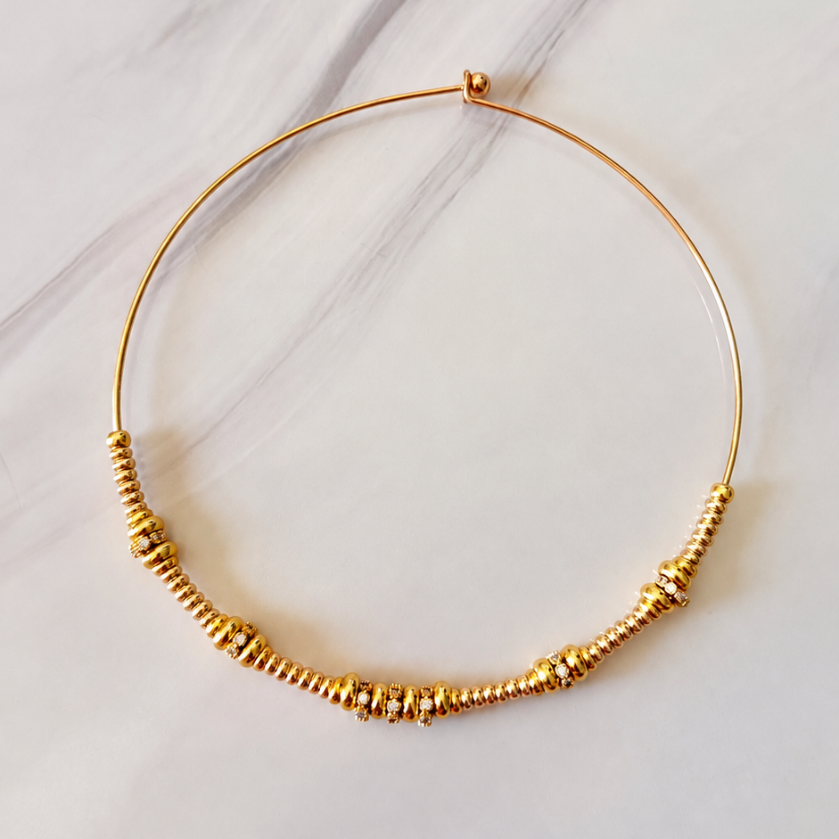 Collier Elia